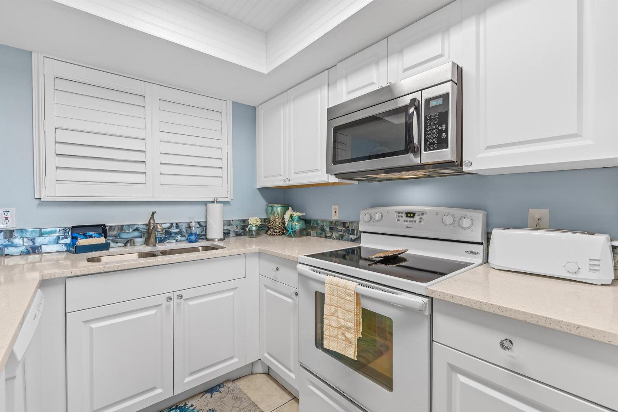 Recently Updated Oceanfront Condo! Views & A Pool ニュー・スマーナ・ビーチ エクステリア 写真