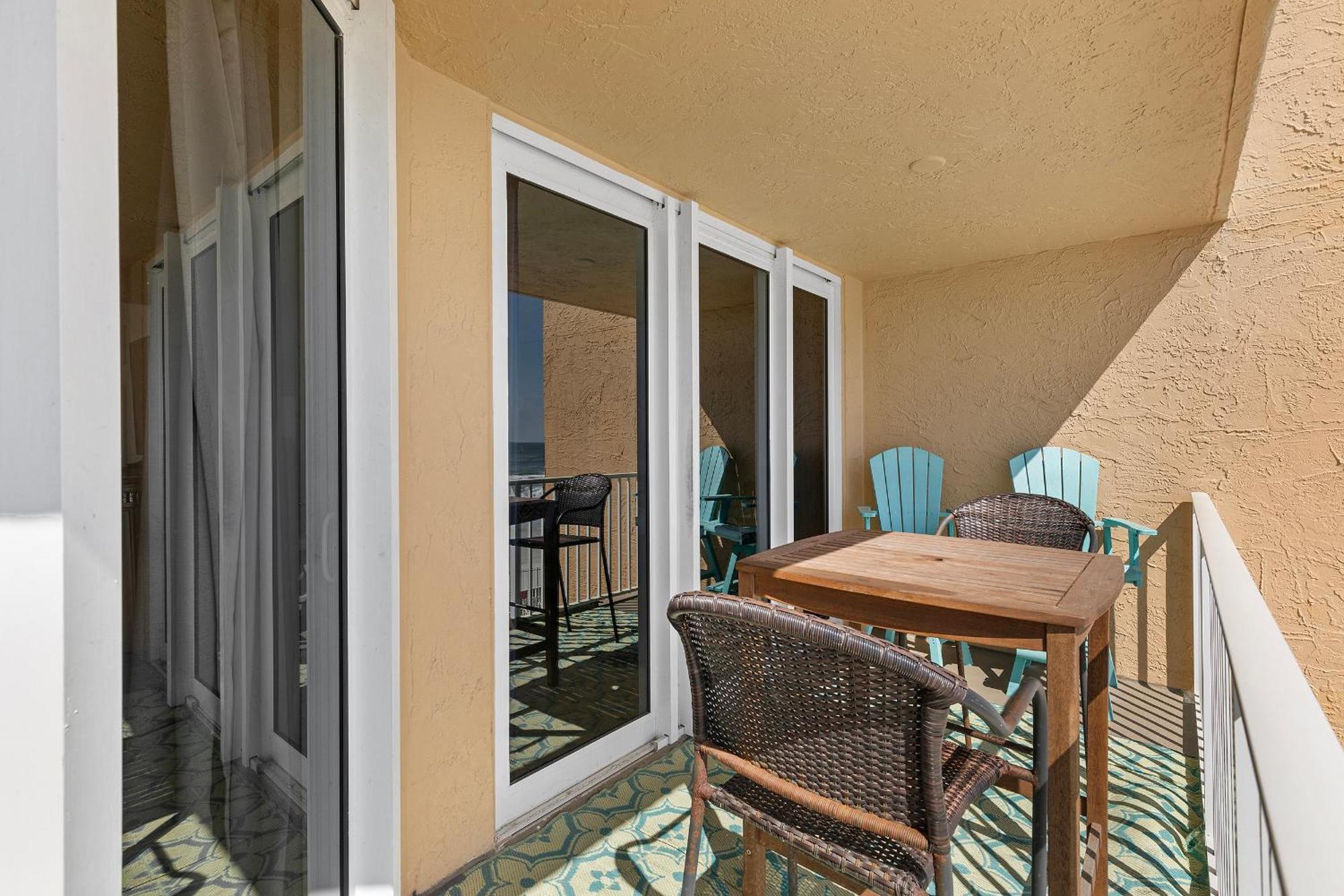 Recently Updated Oceanfront Condo! Views & A Pool ニュー・スマーナ・ビーチ エクステリア 写真