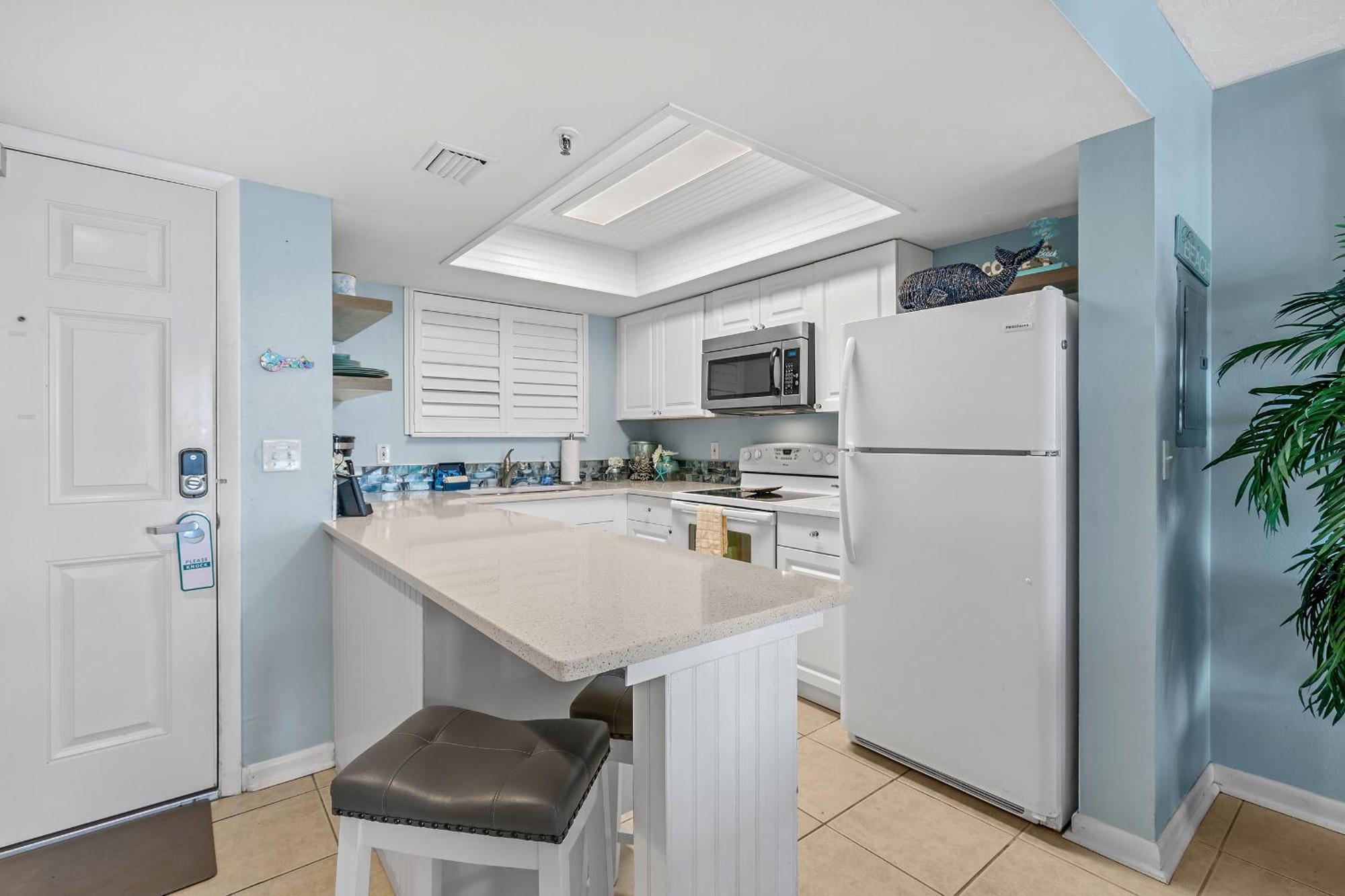 Recently Updated Oceanfront Condo! Views & A Pool ニュー・スマーナ・ビーチ エクステリア 写真